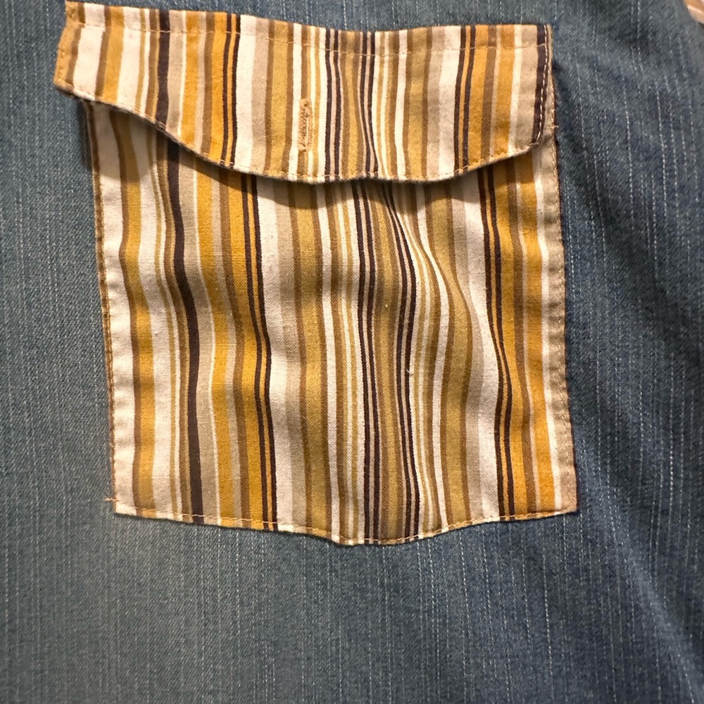 Men's Two-Tone Denim and Yellow Striped Button-Up Shirt - Picture 4 of 5